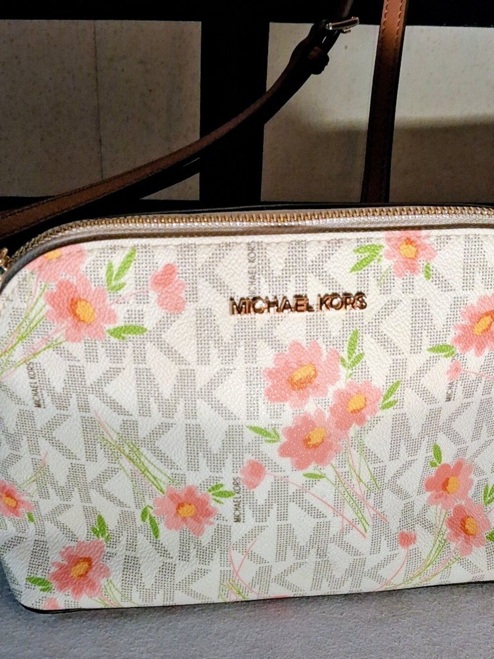 Michael Kors Cindy Women's Dome Crossbody Bag Signature MK Floral MSRP $198